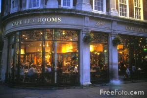 90_06_1-bettys-cafe-tea-room_web